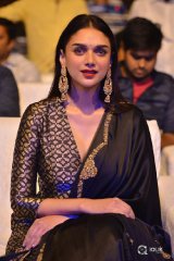 Aditi Rao Hydari at Antariksham Pre Release Event